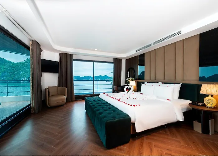 Hotel en barco Celina Of The Sea Cruise