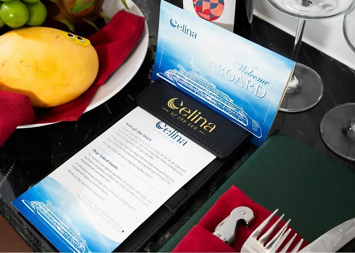 Celina Of The Sea Cruise Hotel en barco Ha Long