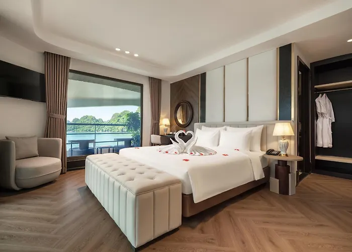 Celina Of The Sea Cruise Botel 5*