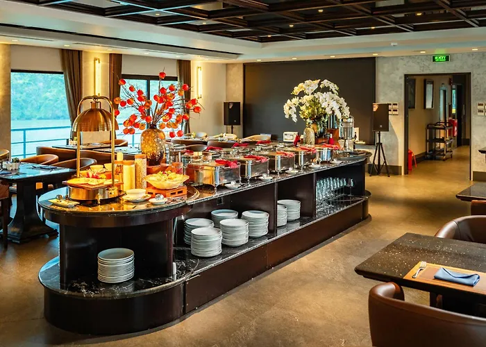 Celina Of The Sea Cruise 5* Hạ Long